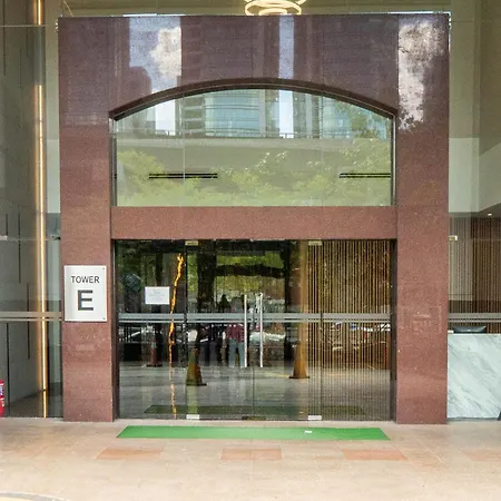 Bangsar Trade Centre By Airhost Apartment Kuala Lumpur Bagian luar foto